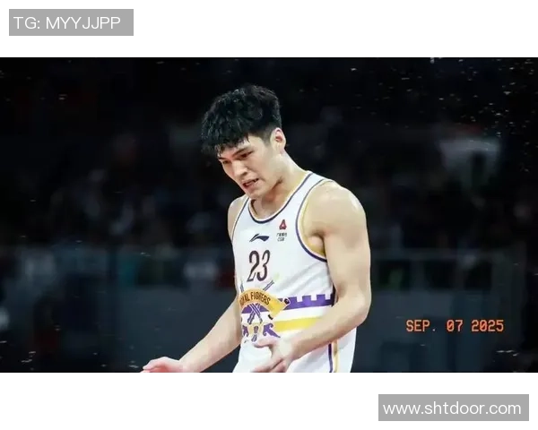 南京篮球队在钻石联赛中的灵活性表现引发热议与期待